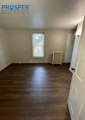 Listing photo thumbnail
