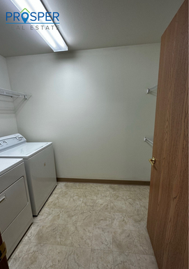 218 10th Avenue - Unit 121, Eau Claire, WI 54703