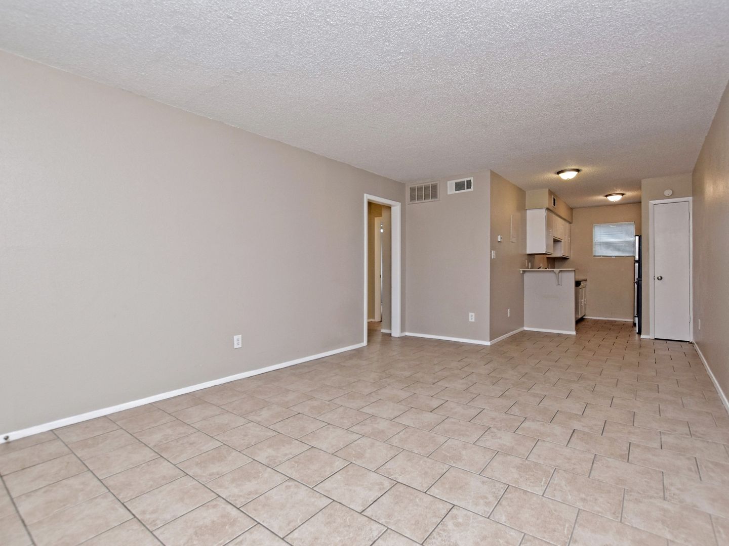 Peppertree Apartments 6 of 12