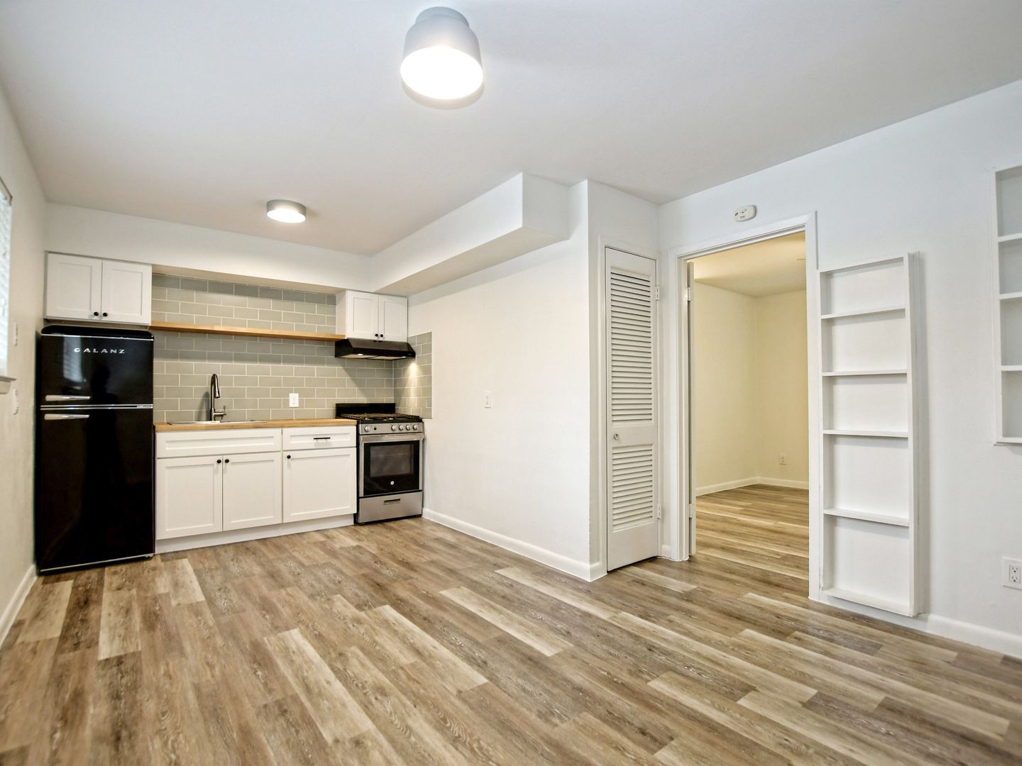 Austin Apartment: 3707 Cedar Street