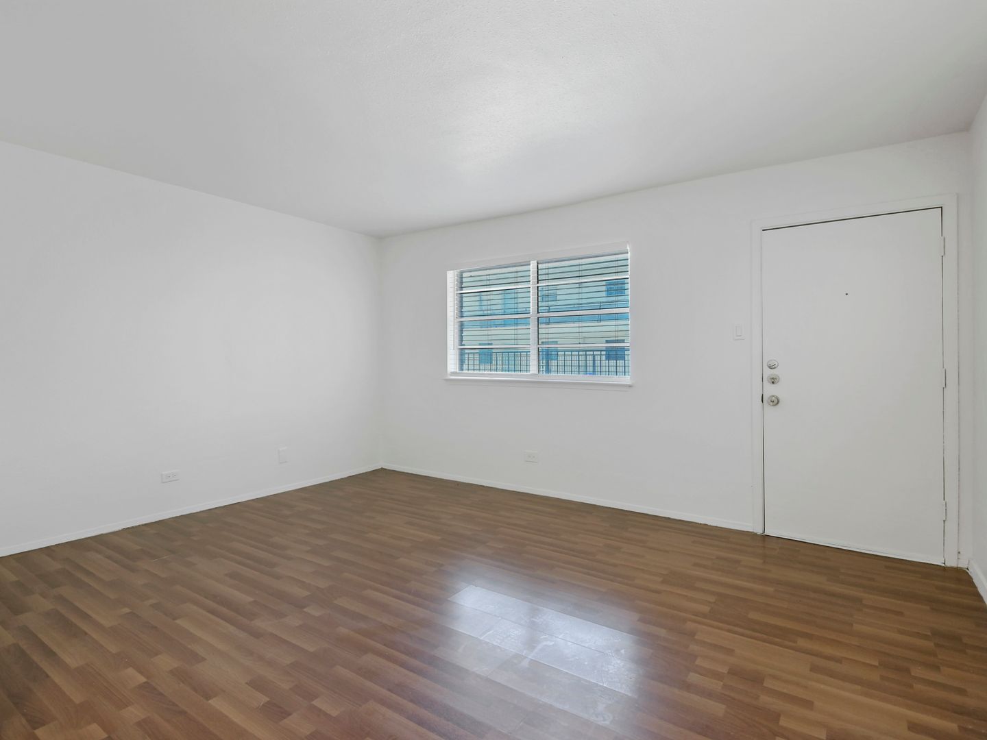 San Antonio Apartment: 333 Brahan Blvd