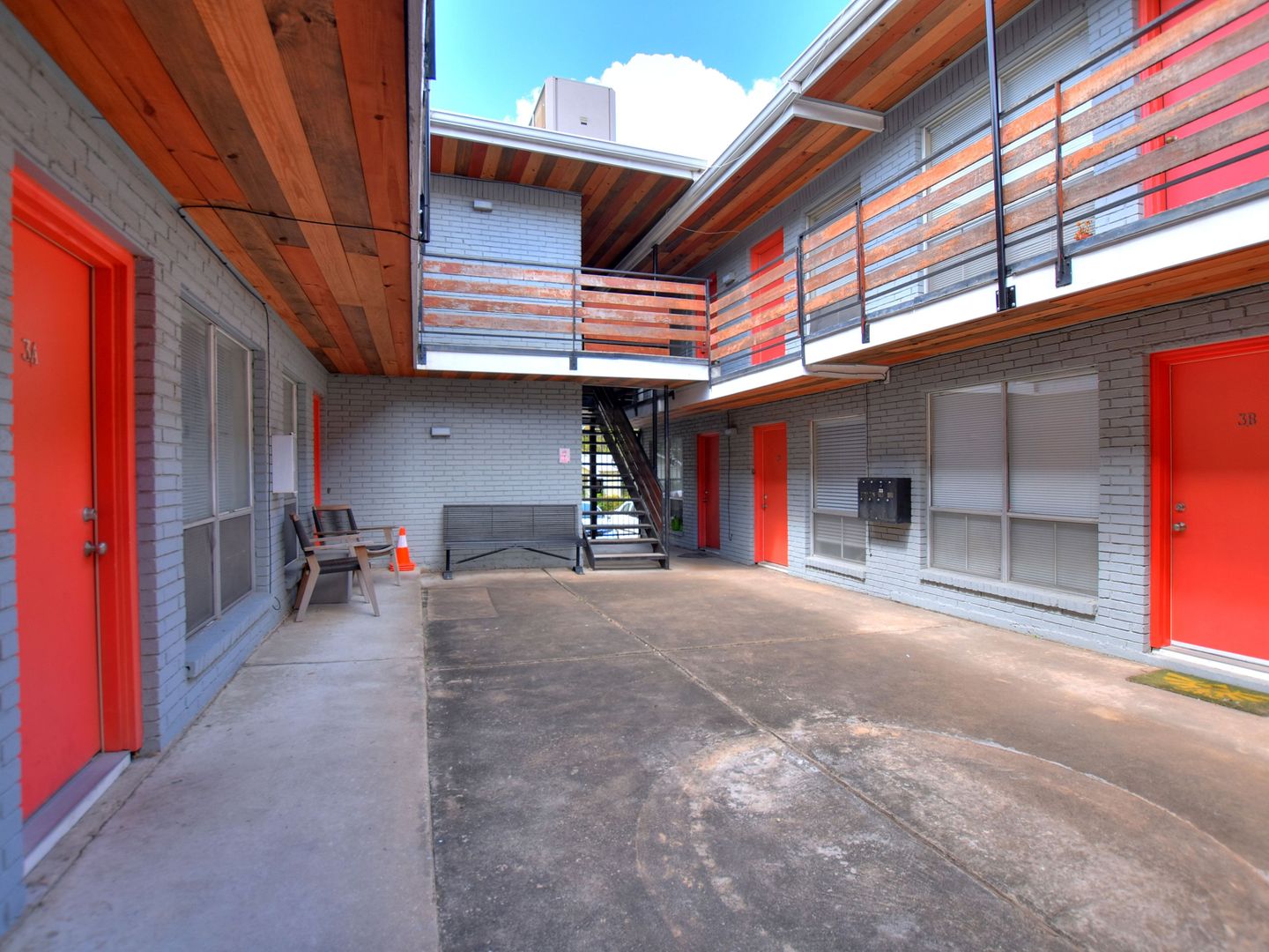 Peppertree Apartments