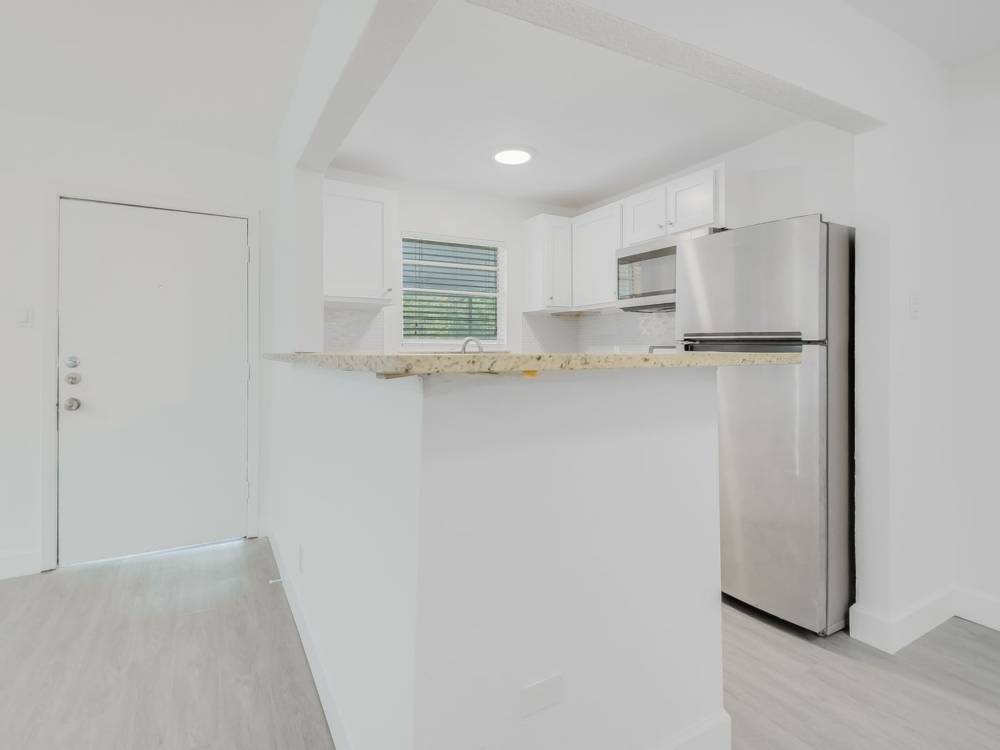 San Antonio Apartment: 333 Brahan Blvd