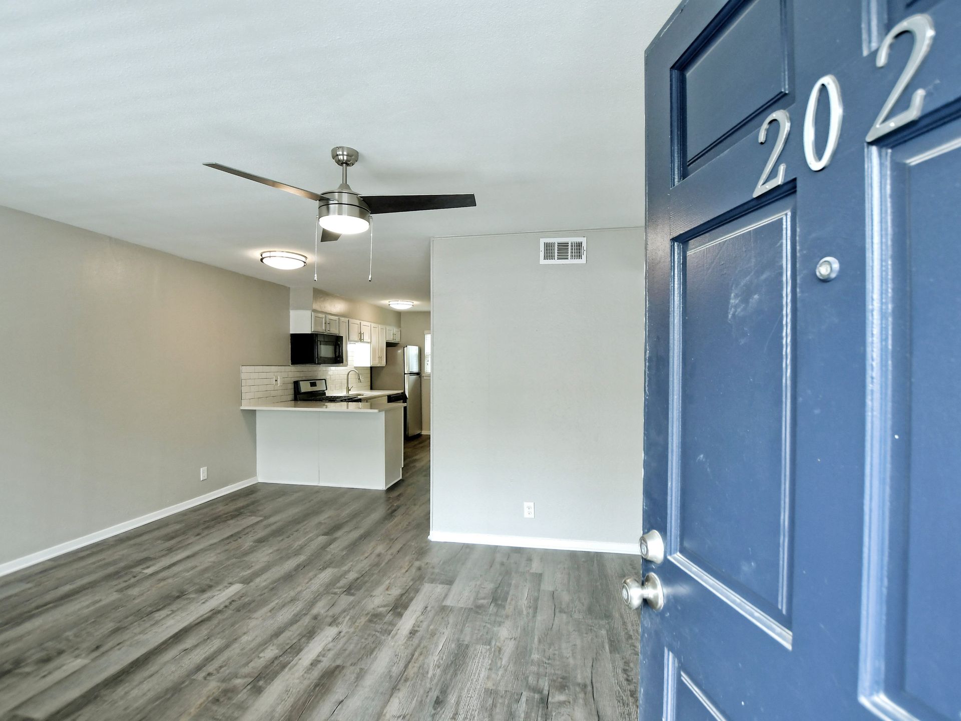Sandpiper Apartments 2 of 12