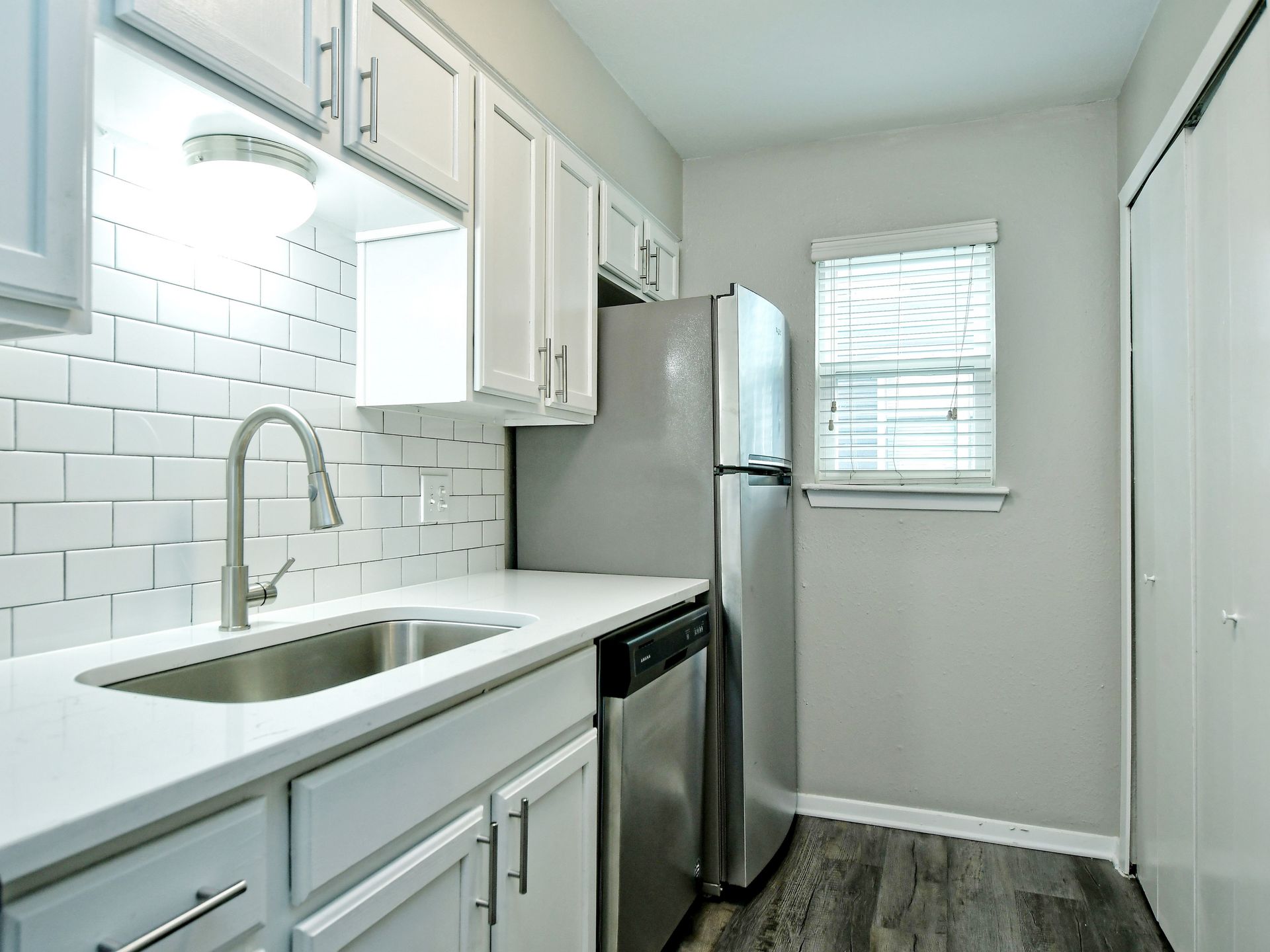 Sandpiper Apartments 6 of 12