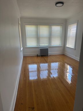 607 E 80th St unit 3W Chicago, IL 60619 – photo 1