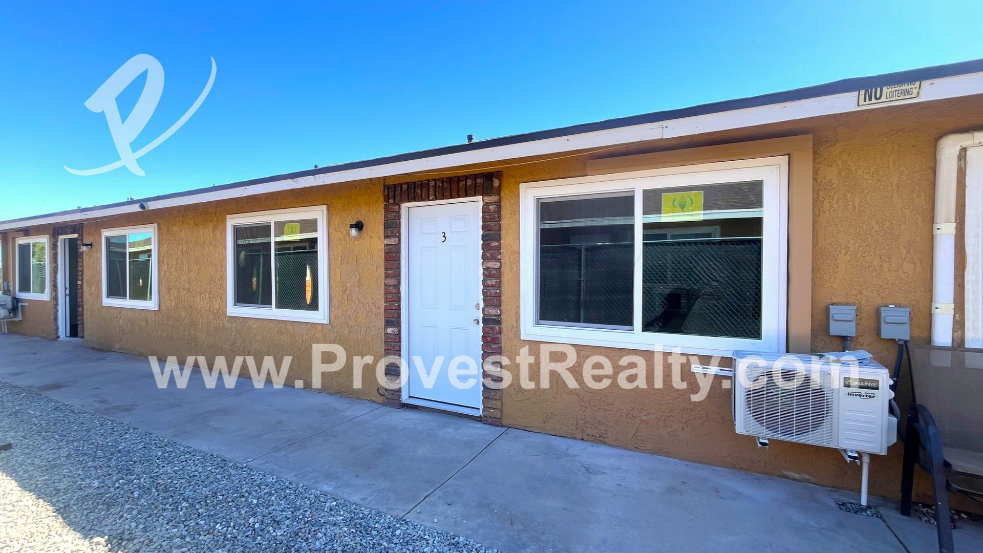 Adelanto Apartment: 11800 White Ave