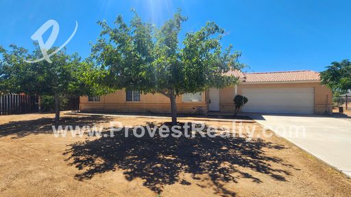 Cozy 3 Bed, 2 Bath Apple Valley Home!! – photo 1