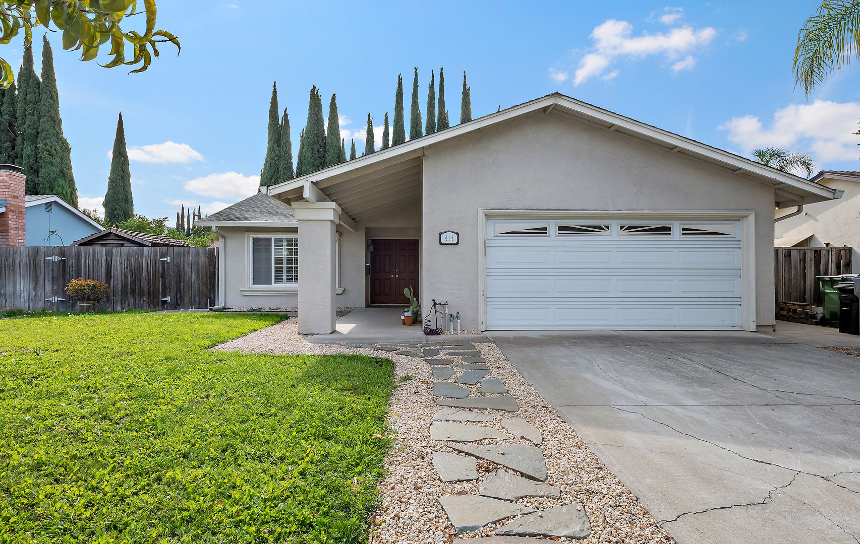 San Jose House: 414 Conestoga Way