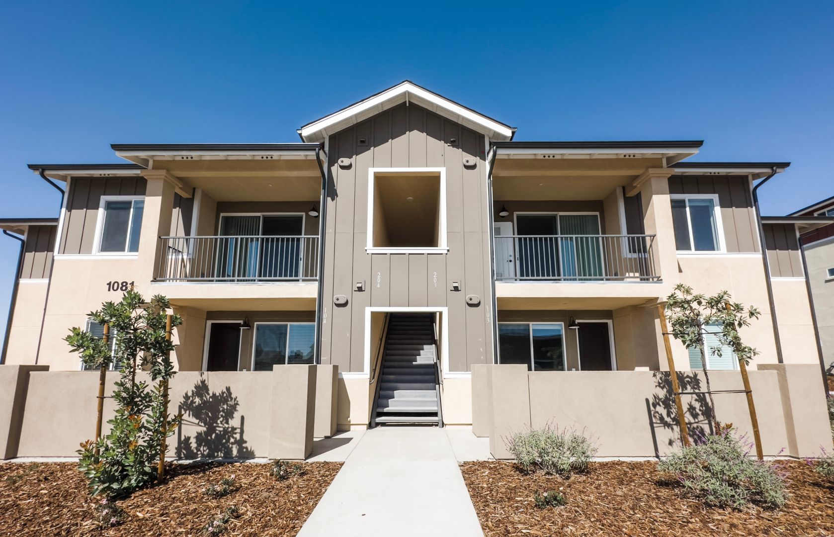 Orcutt Apartment: 1055 Village Dr