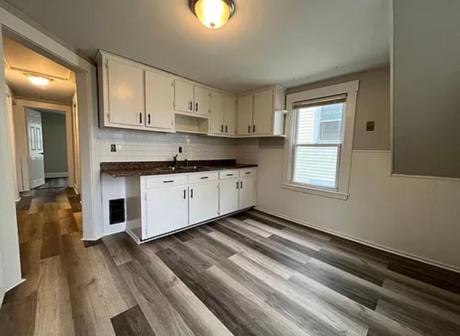 Bristol Apartment: 186 Greene Street