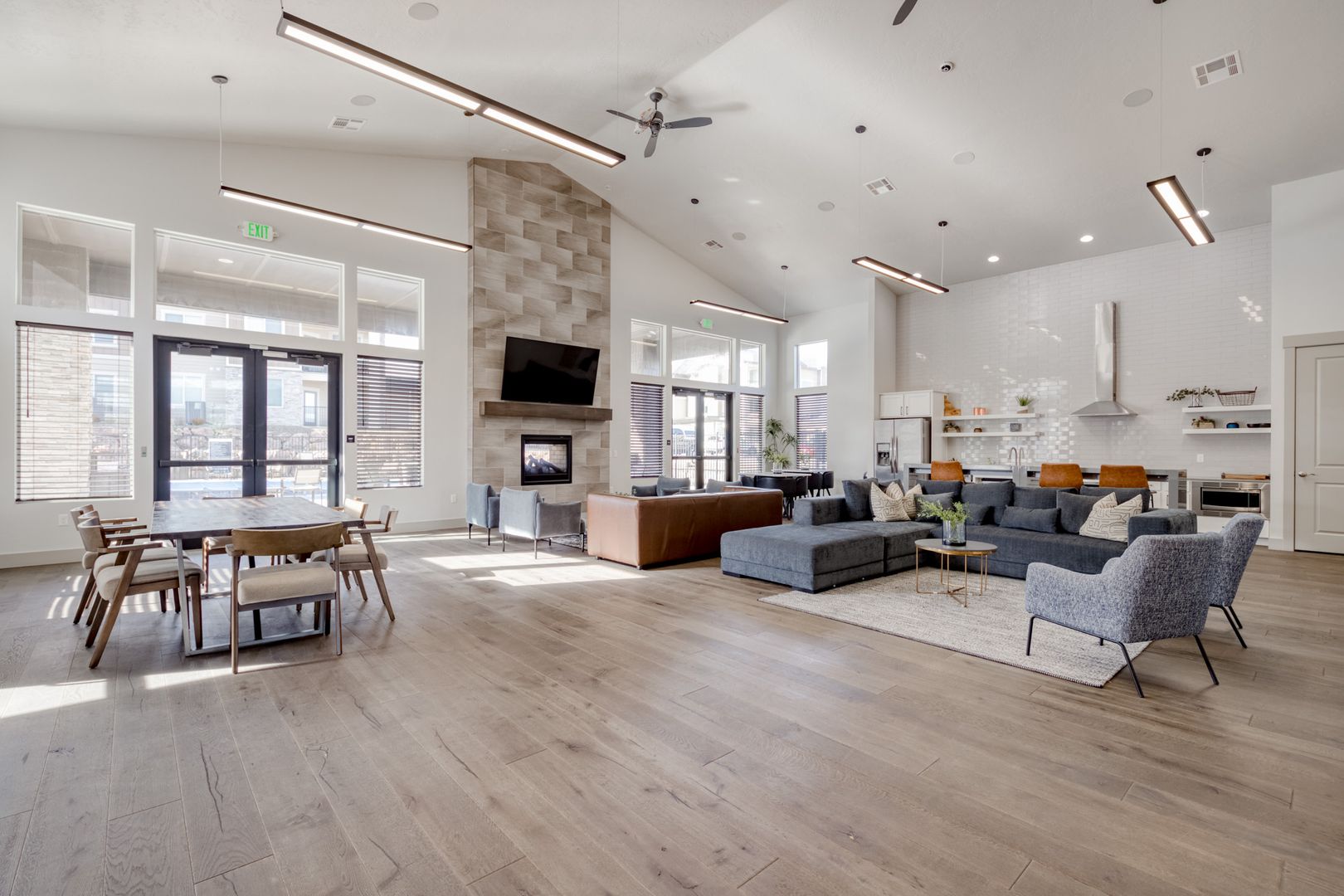 Meridian Apartment: 1695 S Grand Fork Way