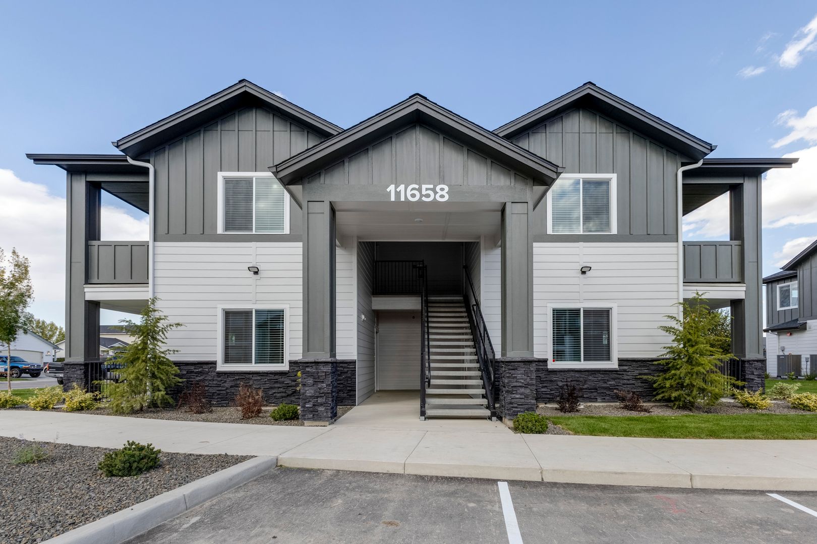 Caldwell Apartment: 11552 Leesburg Lane