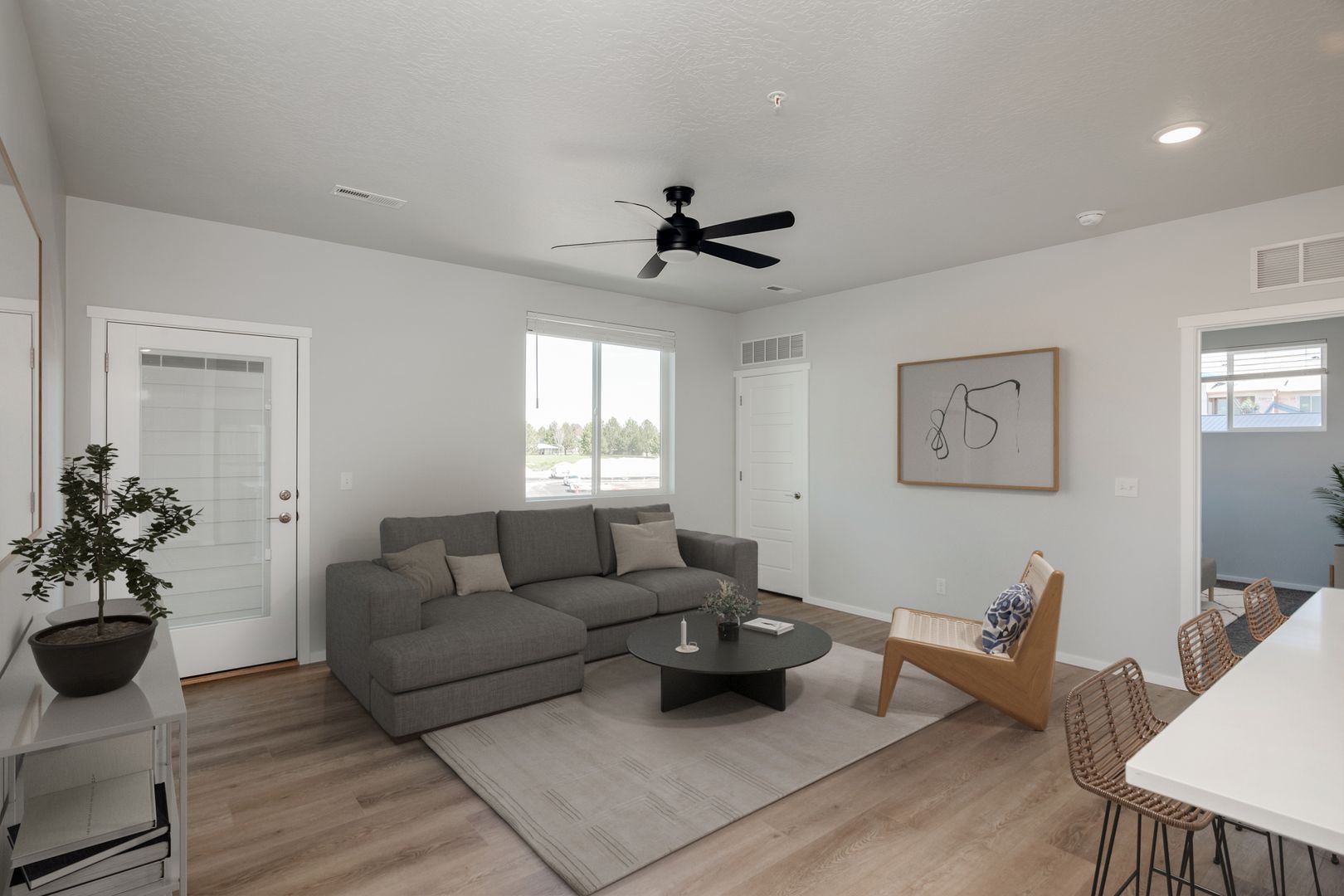 Meridian Apartment: 3500 W. Pine Ave