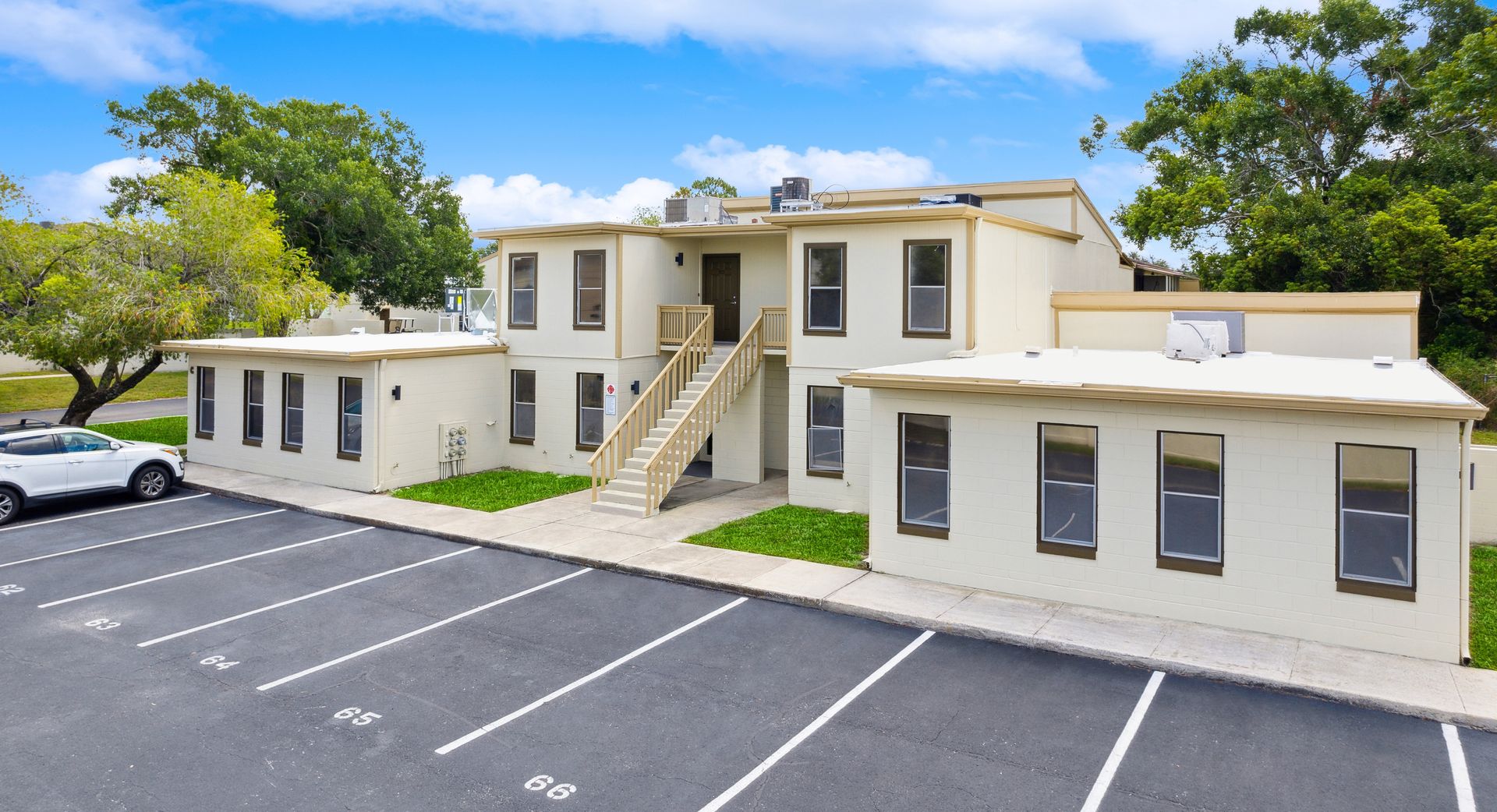 Haines City Apartment: 401 W Florida Ave