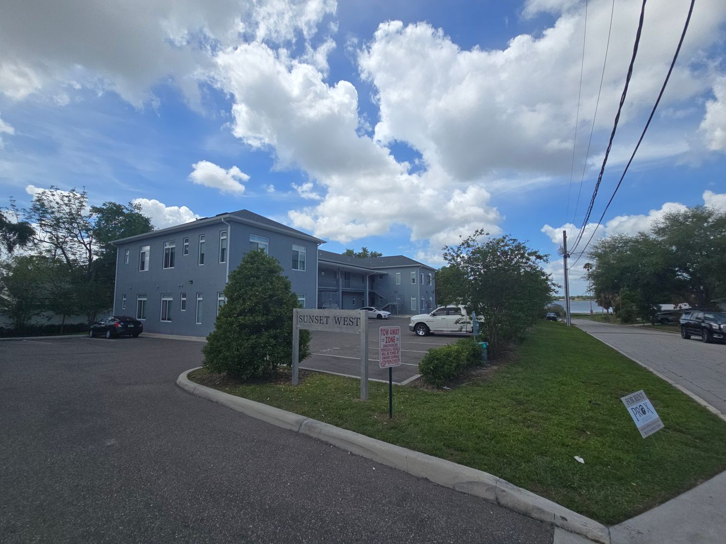 Winter Haven Apartment: 750 Ave C SW