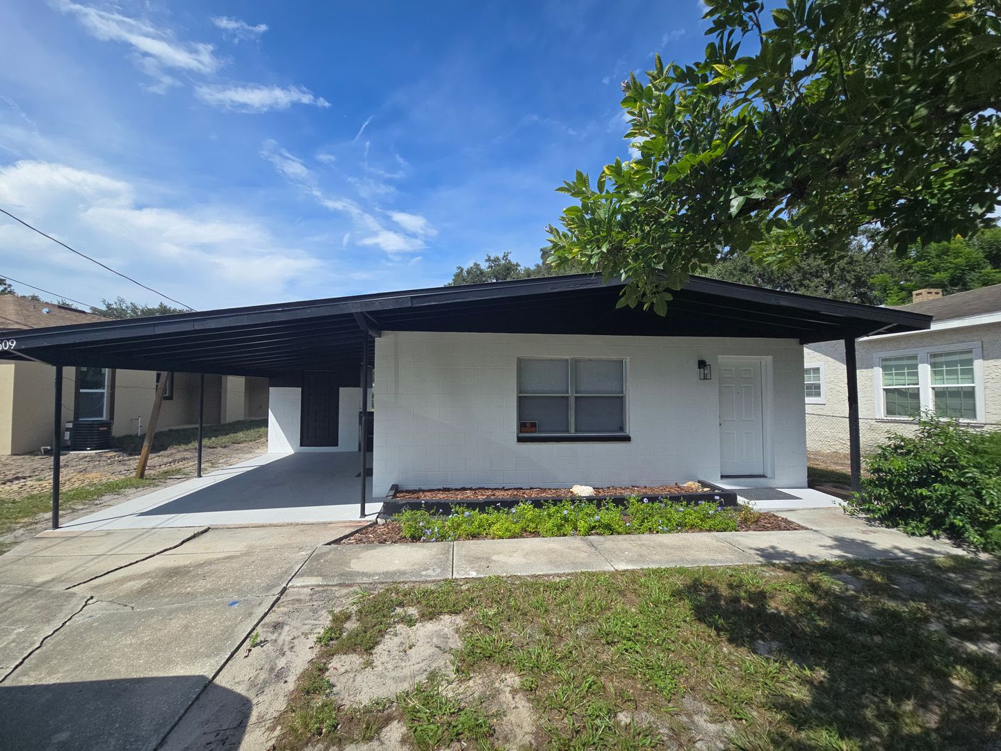 Winter Haven House: 3509 Ave S NW