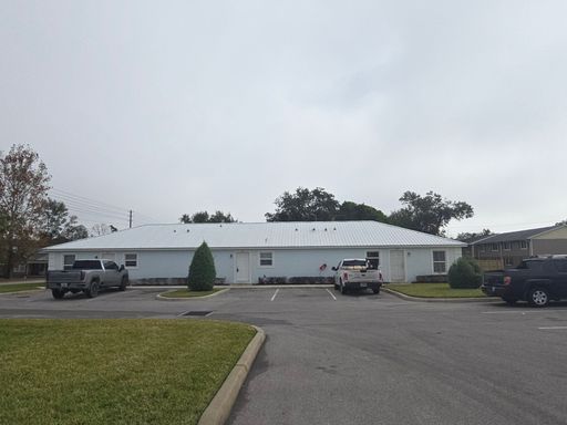 3 Bed 2 Bath Rental at 230 W Prince Place, Haines City, FL – photo 1