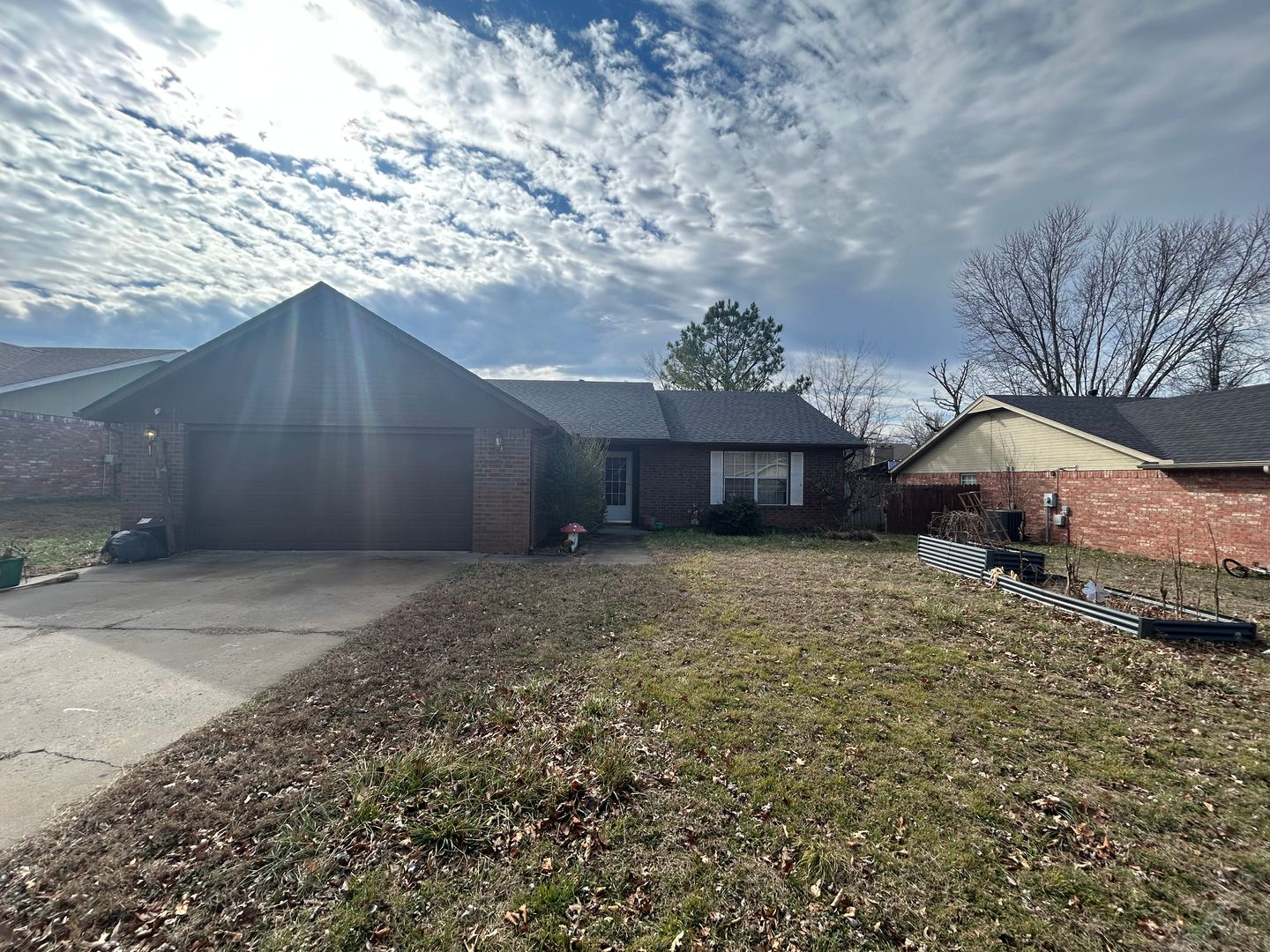 Fayetteville House: 4435 W. Chaparral Lane