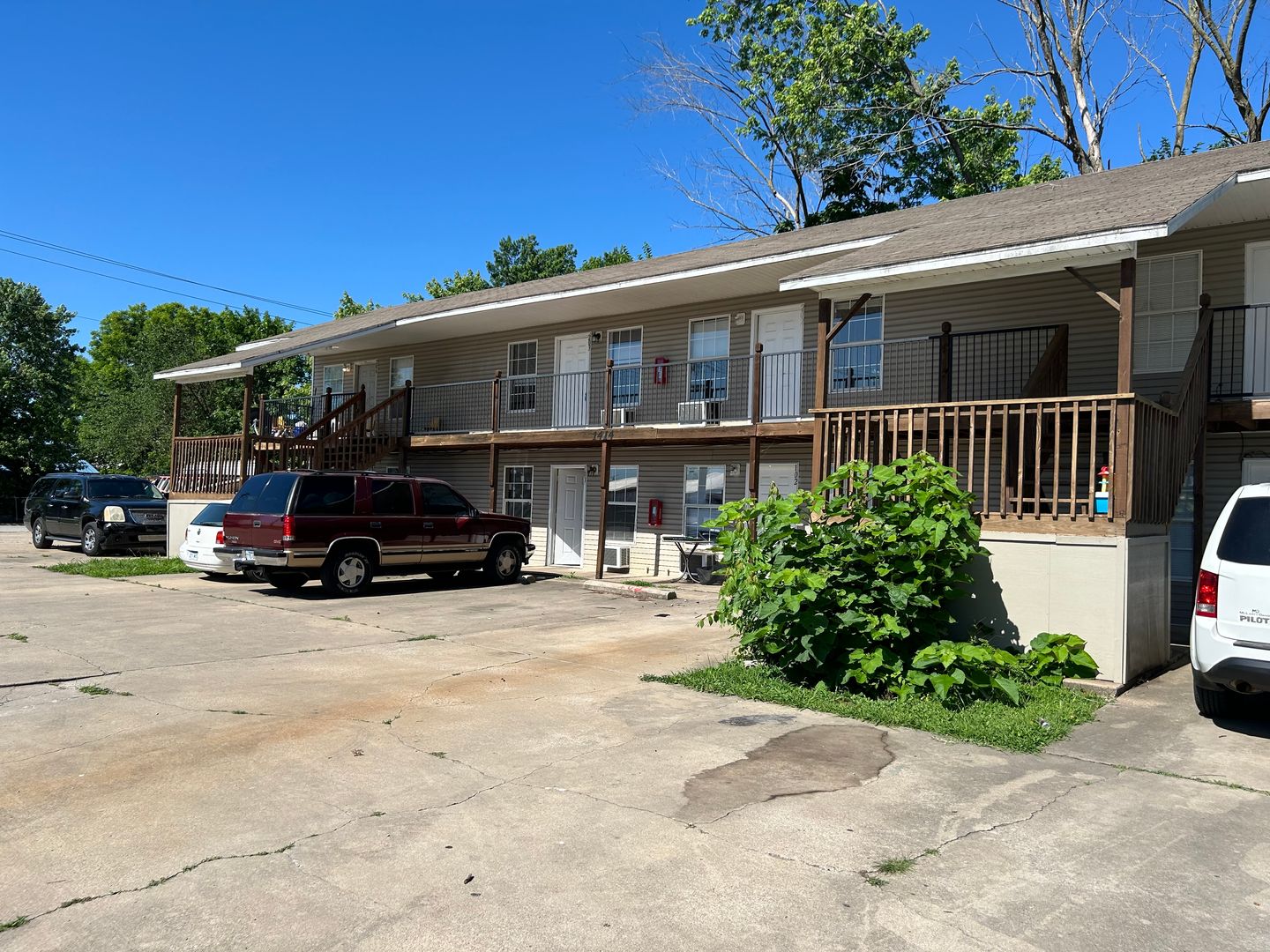 Springdale Apartment: 1414 South Powell St.