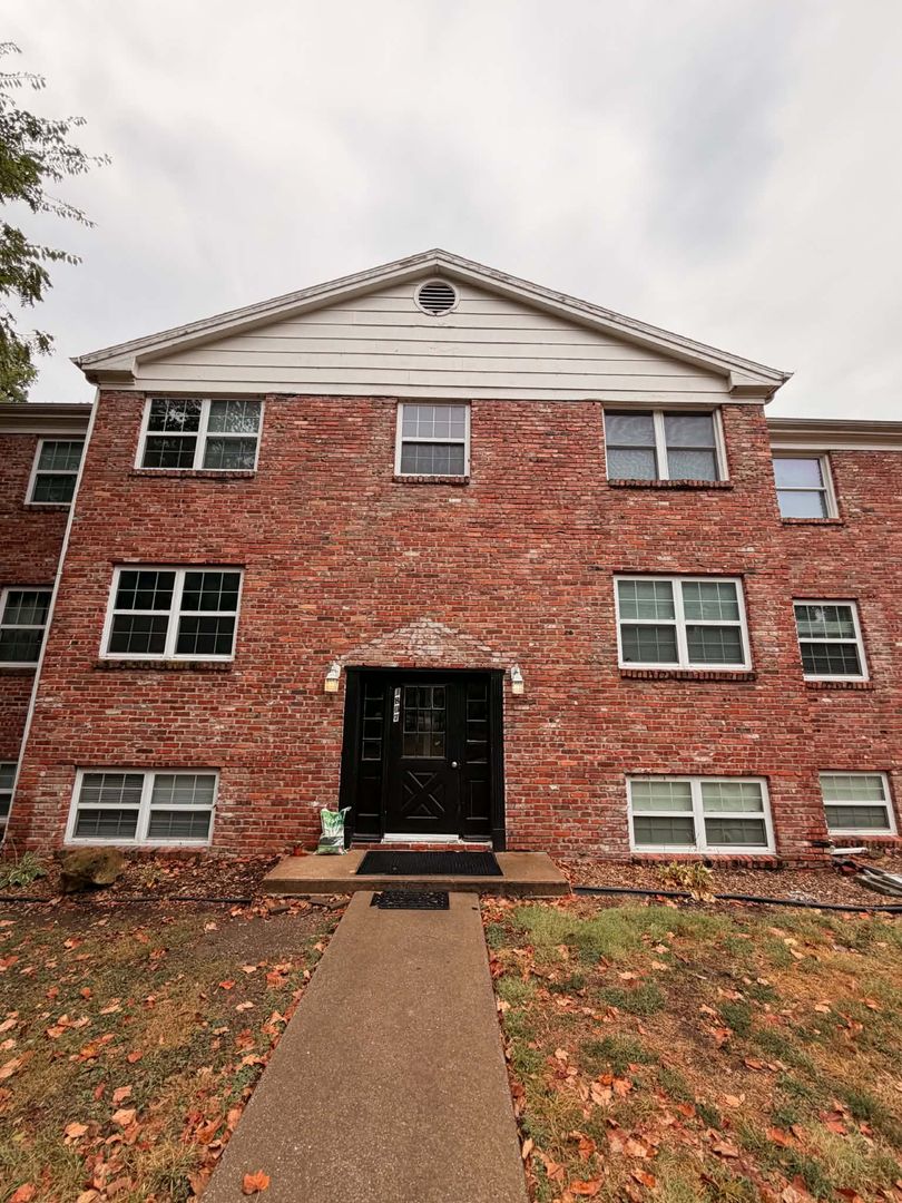Carthage Apartment: 1803 Grand Ave & 124 E Highland