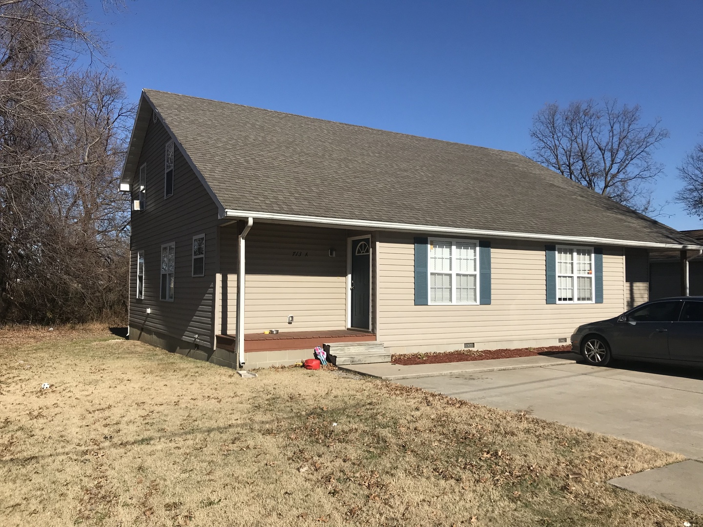 Pittsburg House: 713 E. Monroe St. A