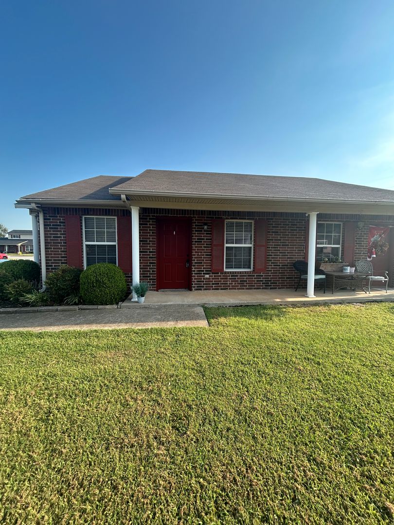 Bentonville Apartment: 3300 SW Landau Ct Apt 1 & 2
