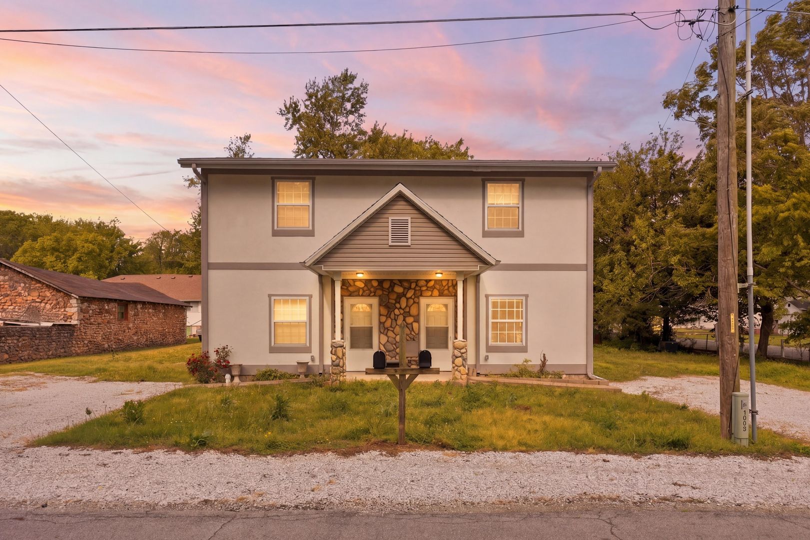 Carthage Apartment: 1003 Orchard St