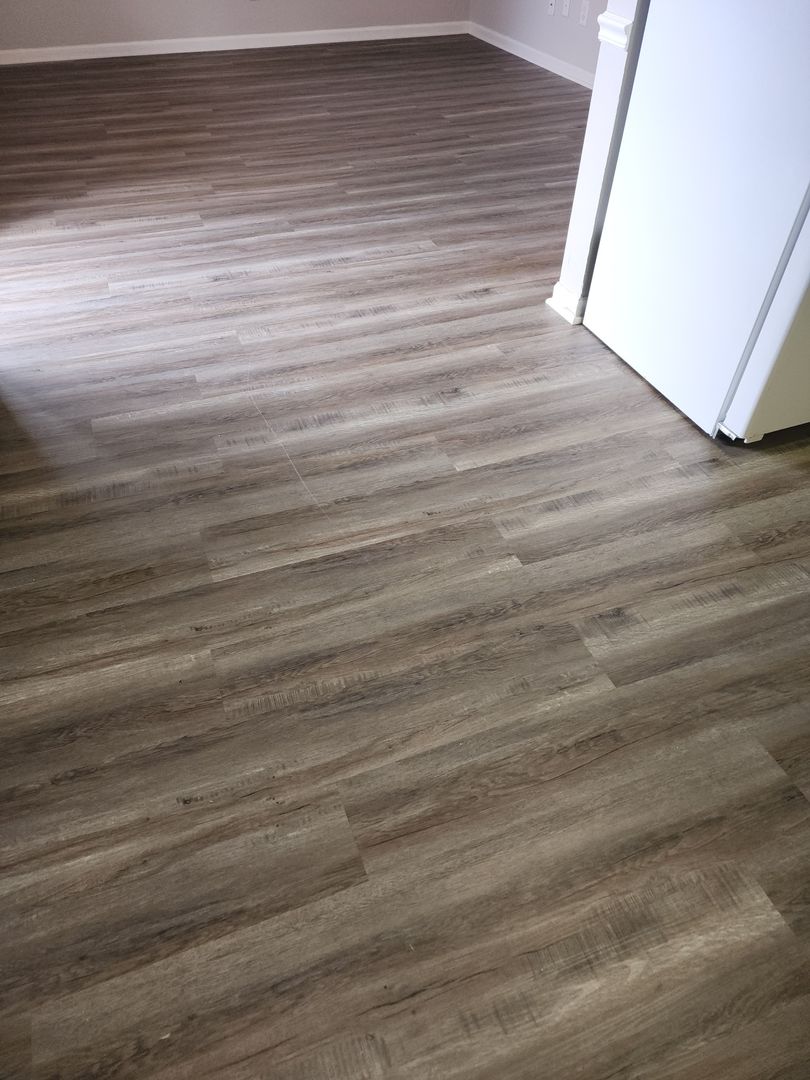 Winston-Salem Apartment: 5785 Hickory Knoll Drive #4