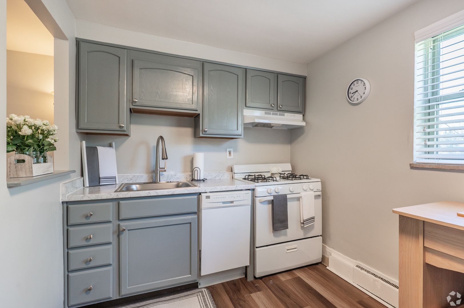 Pittsburgh Apartment: 3 Marhoefer Drive