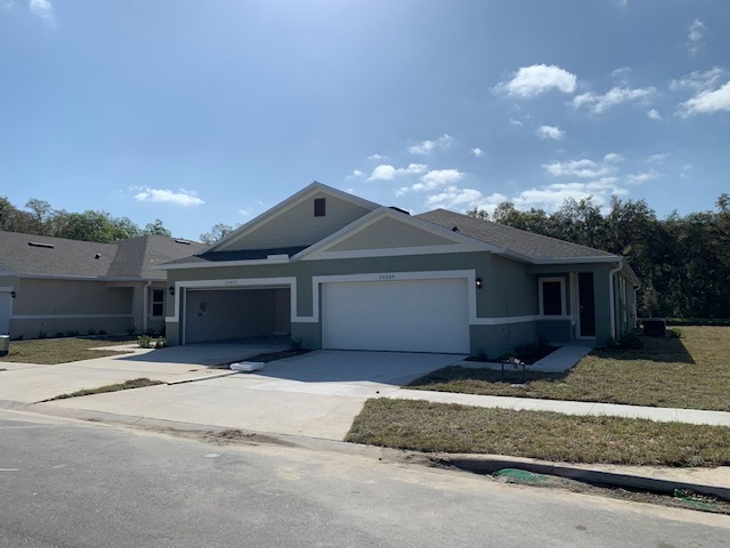 Leesburg House: 20007 Royal Tern Ct