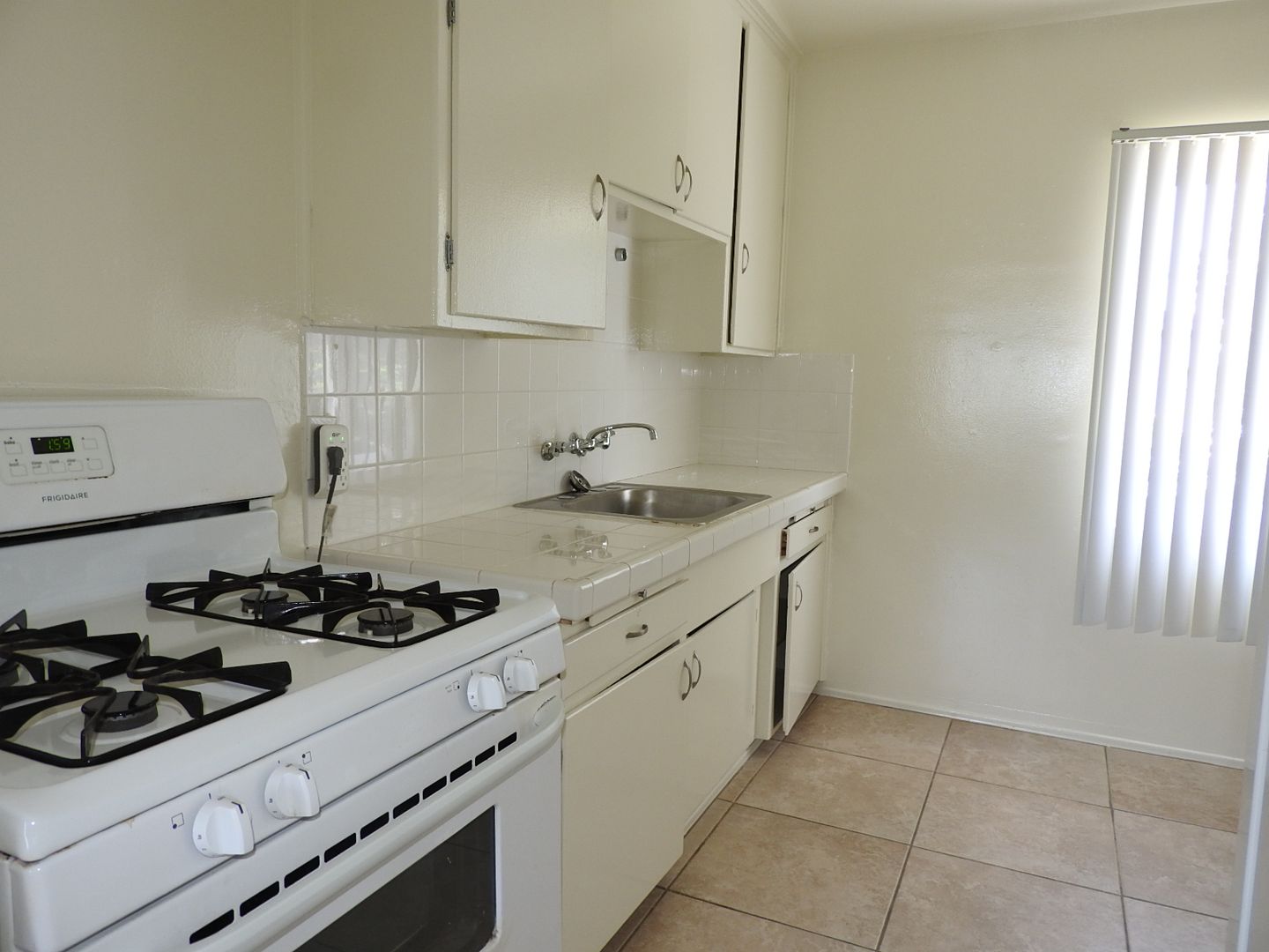 San Diego Apartment: 5063-69 Muir Ave