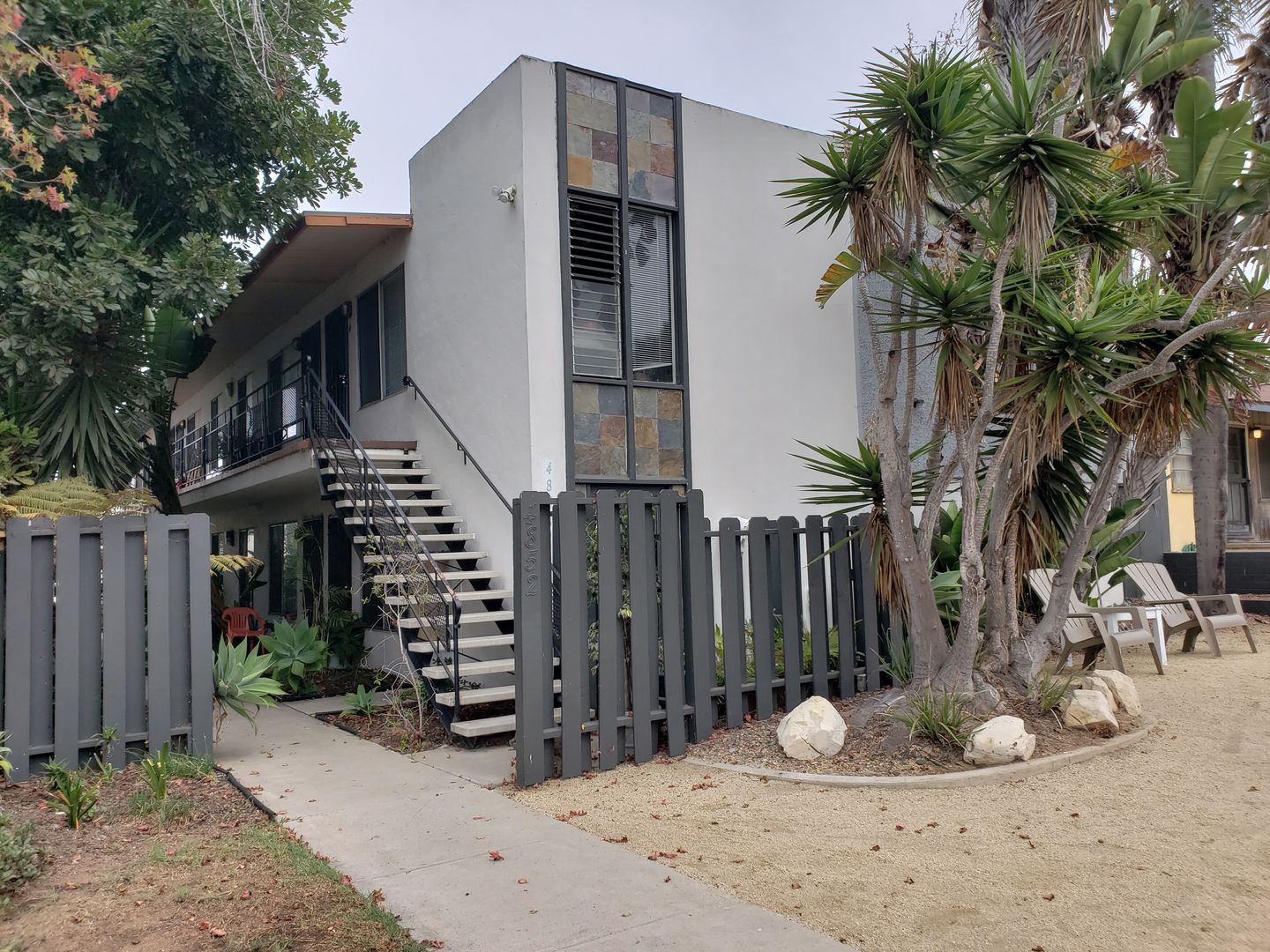 San Diego Apartment: 4852 Santa Cruz Ave