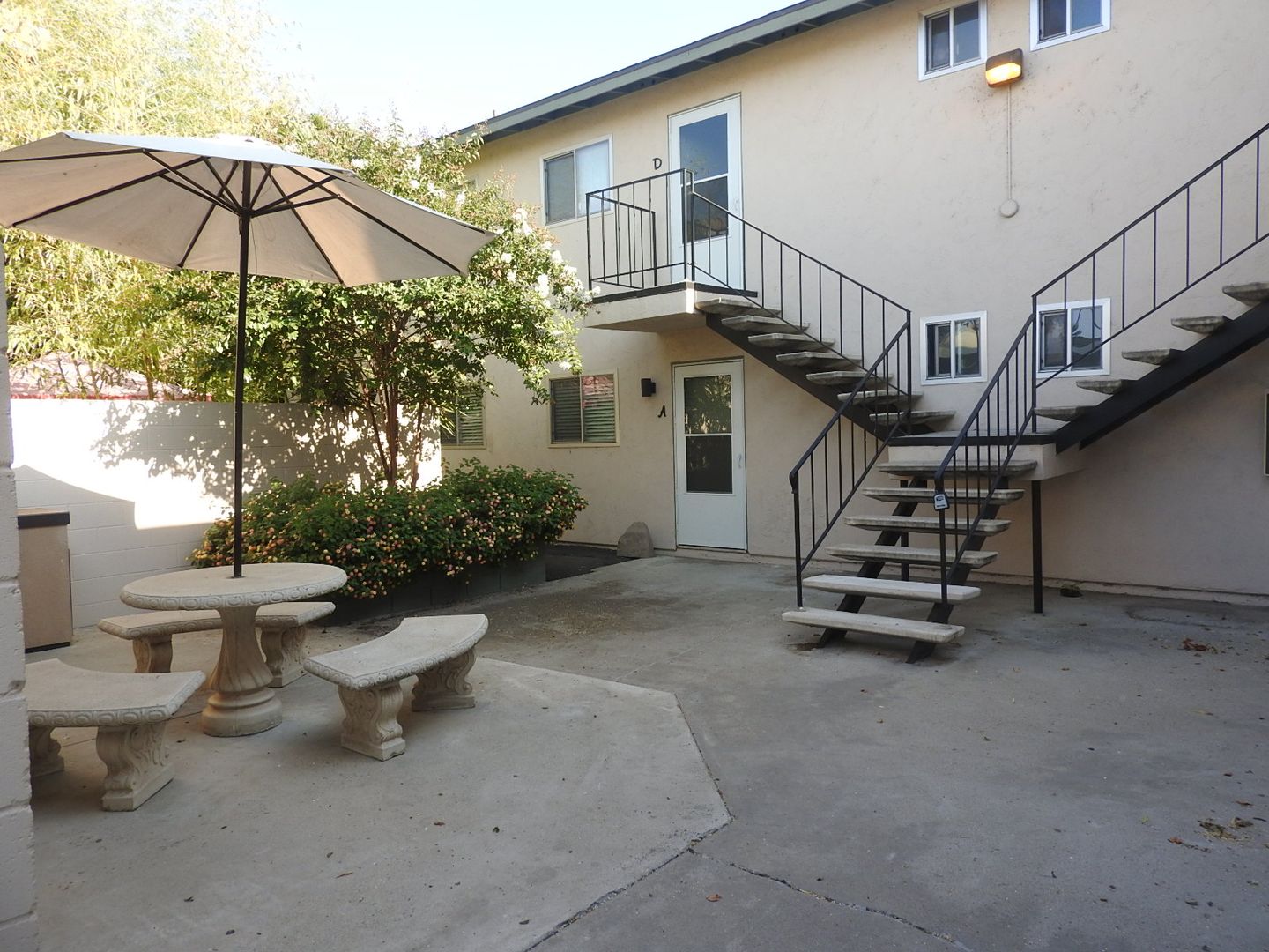 El Cajon Apartment: 1069 Naranca Ave