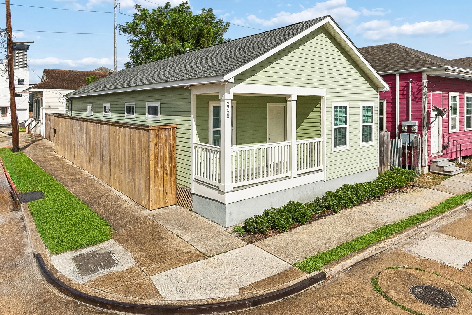New Orleans House: 2239 Saint Andrew Street