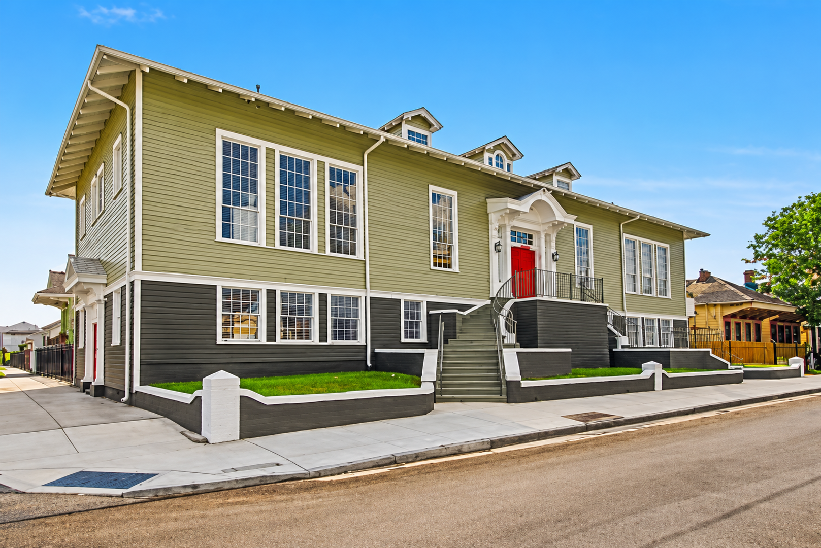 New Orleans Apartment: 2135 Second Street