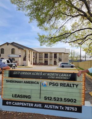 Office & Commercial Space for lease in North Austin!! $1795 – photo 1