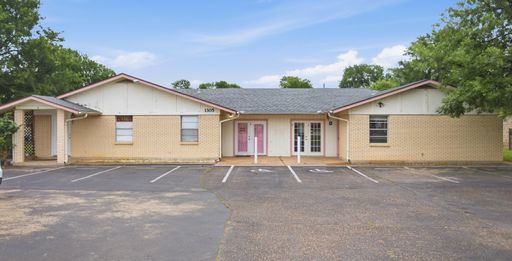 Retail/Office space for lease@Round Rock – photo 1