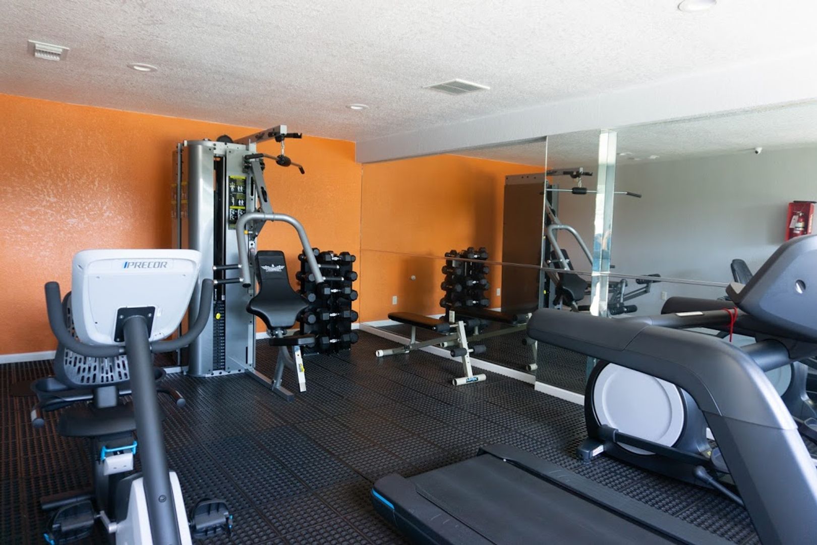 Brandon Apartment: Hamptons at Brandon