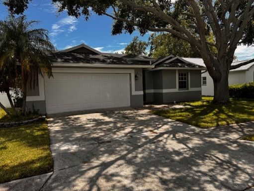 Available Now! Absolutely gorgeous 3 bedroom + bonus room single family home! – photo 1