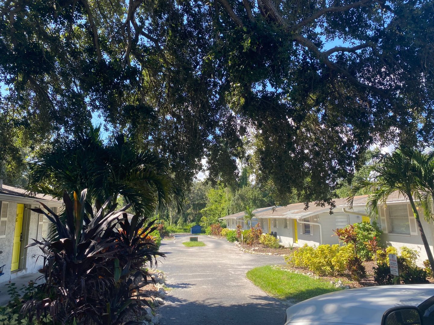 Riverview Apartment: 8008 Emi Ann Lane