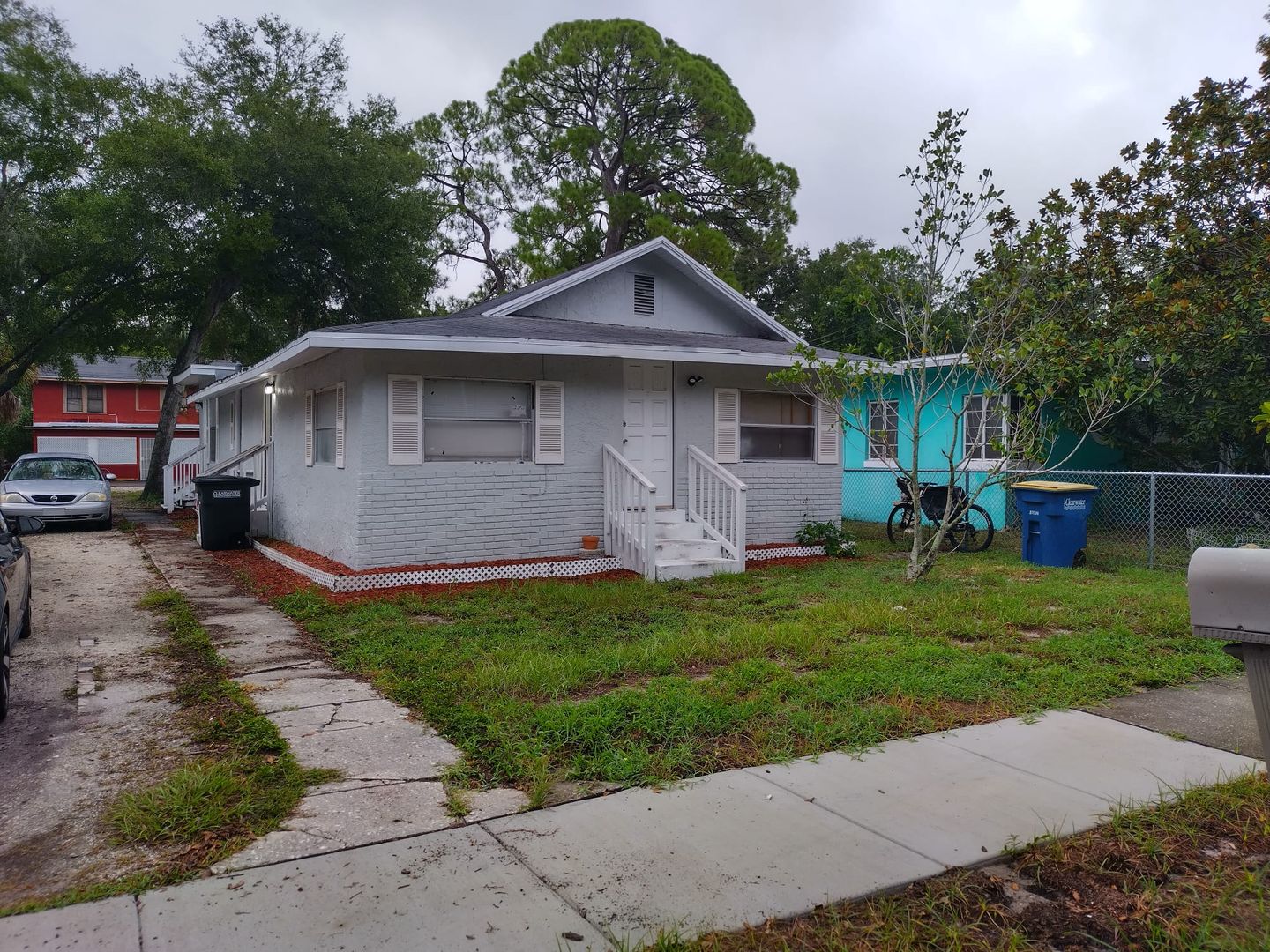 Clearwater Apartment: 705 Vine Ave