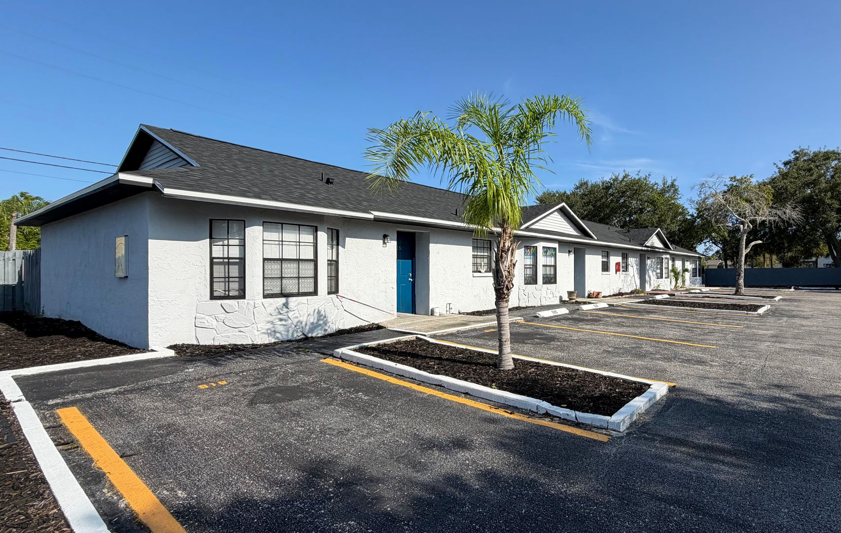 Tarpon Springs Apartment: 501 St. Michaels Way