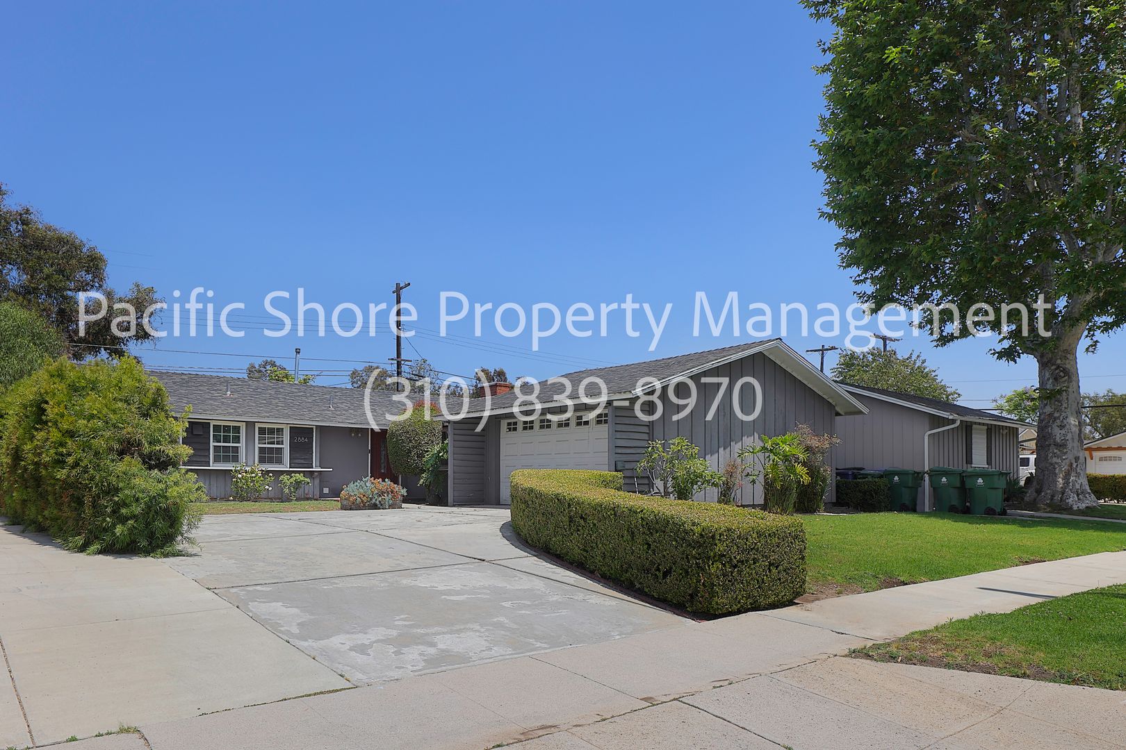 Los Angeles House: 2884 Dunleer Place