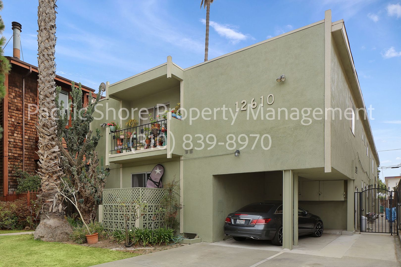 Los Angeles Apartment: 12610 Pacific Ave