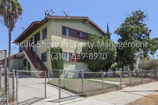 Bright & Spacious 2-Bedroom Apartment with Updated Flooring – photo 1