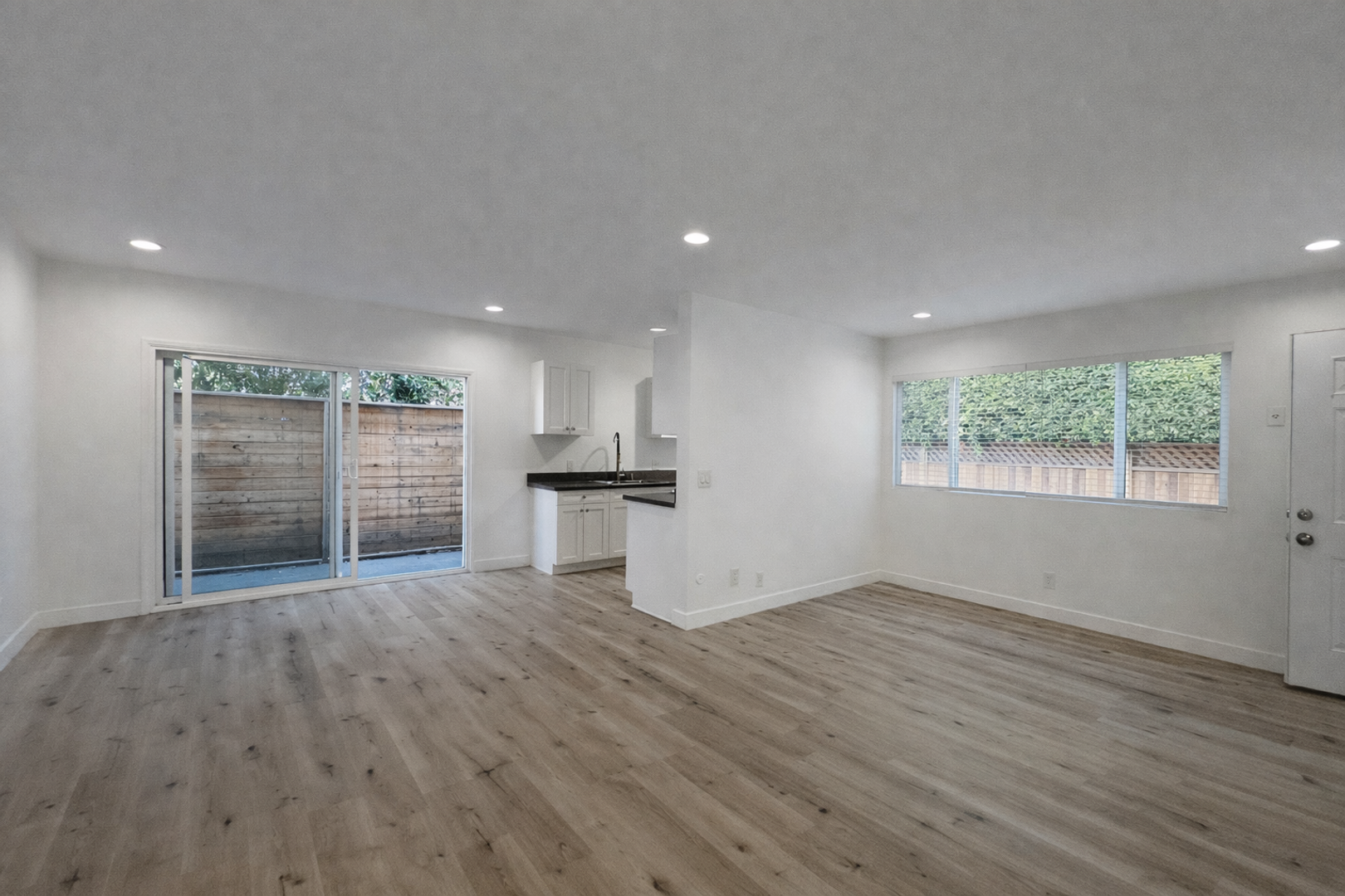 Los Angeles Apartment: 843 N. Orange Drive