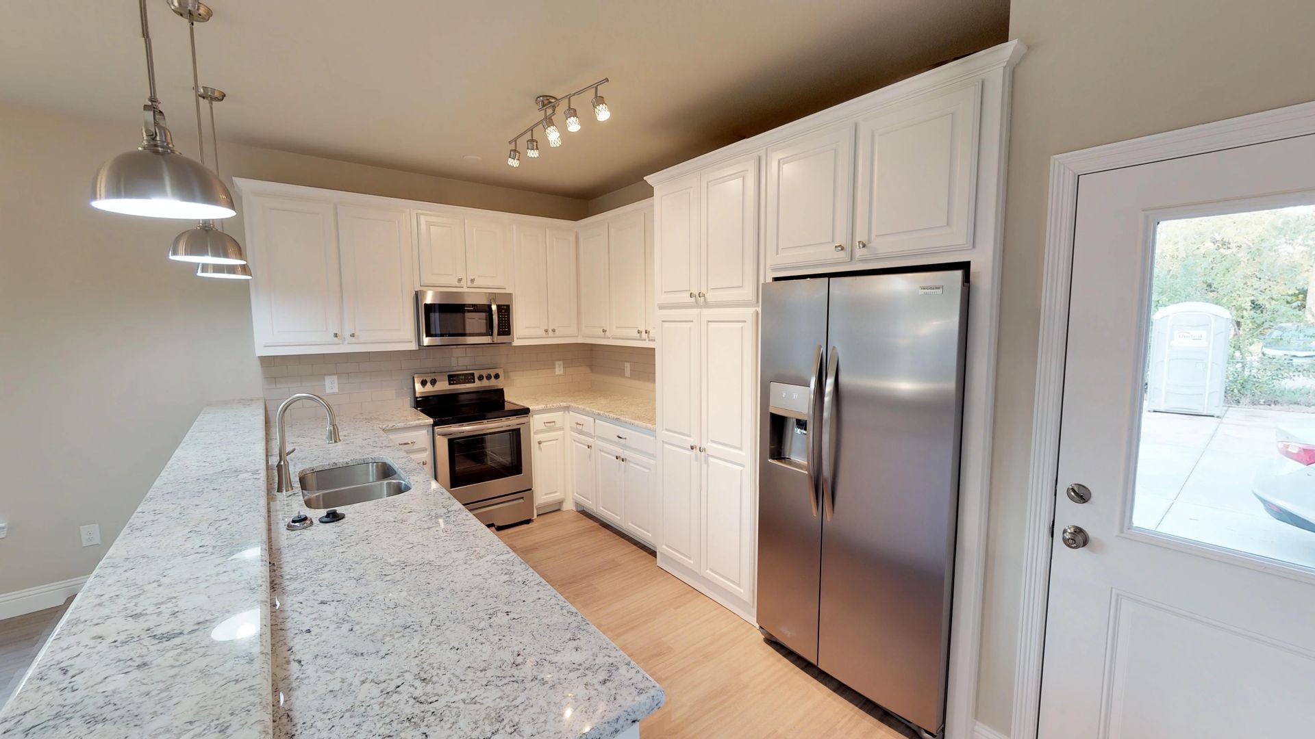 Denton Apartment: 1003 Avenue A