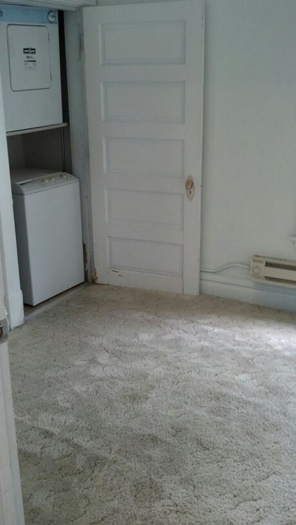 Duluth Apartment: 108 North 28th Ave W