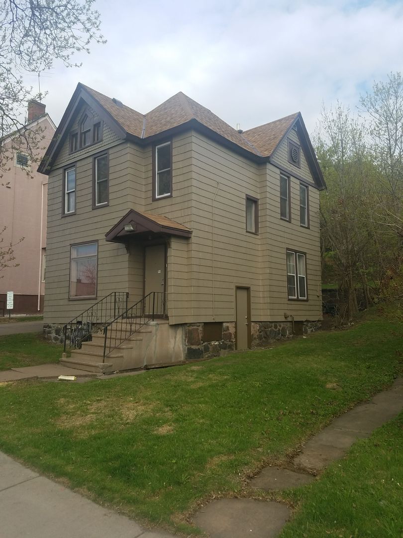 DULUTH Apartment: 613 East 1st Street